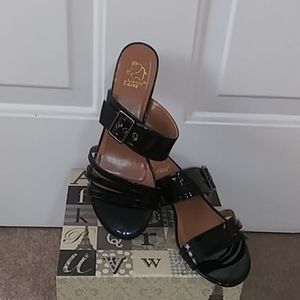 NWOT Alexis Leroy Patent Leather Sandals Size 10